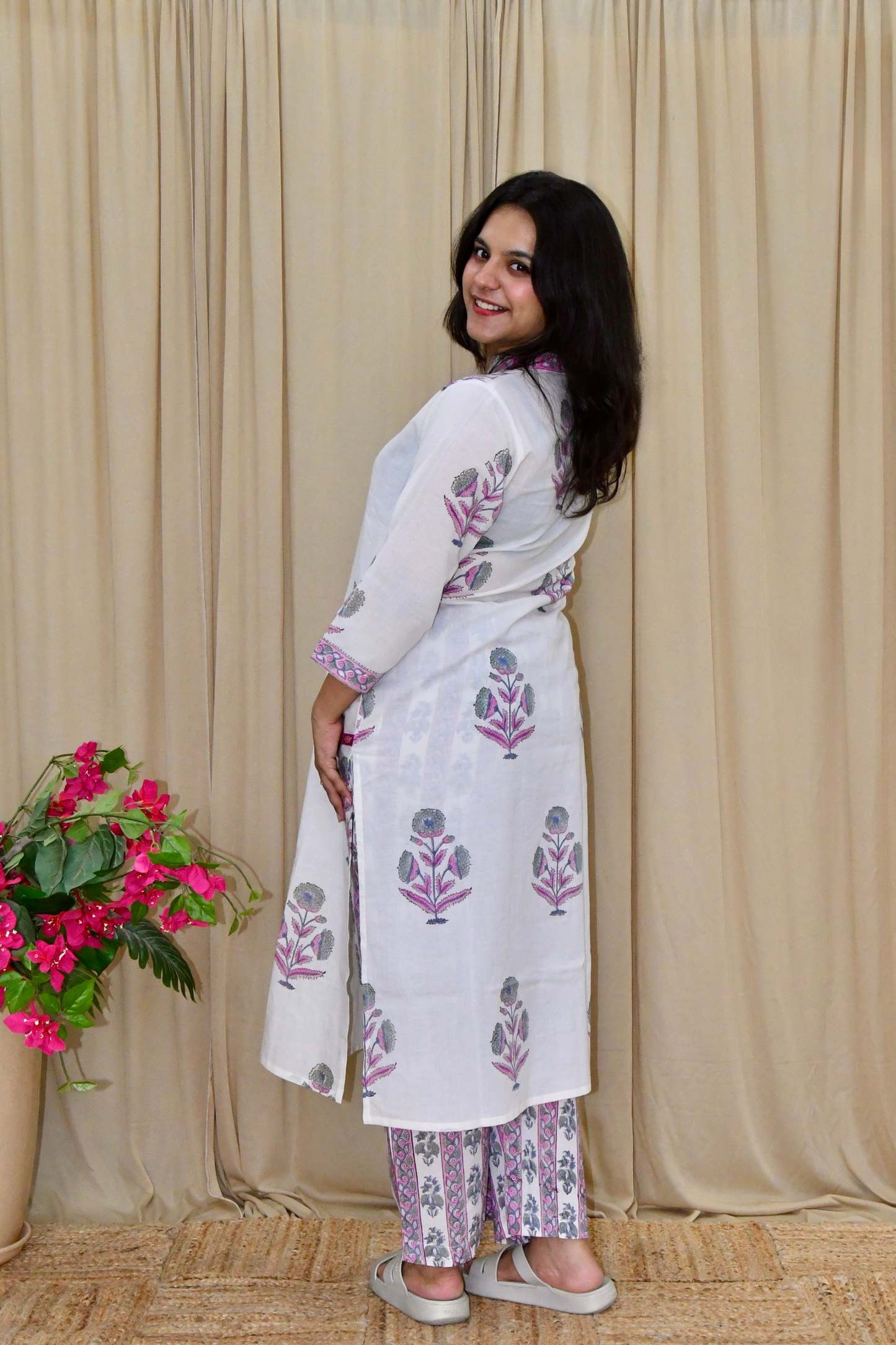 Inaya Petals Set