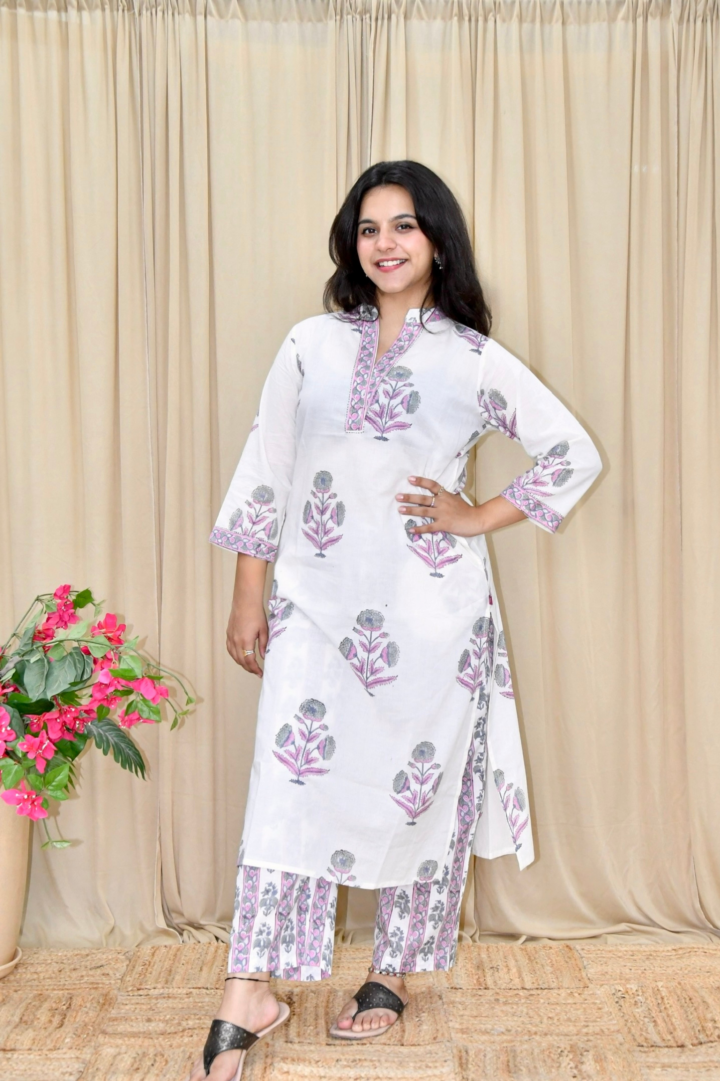 Inaya Petals Set