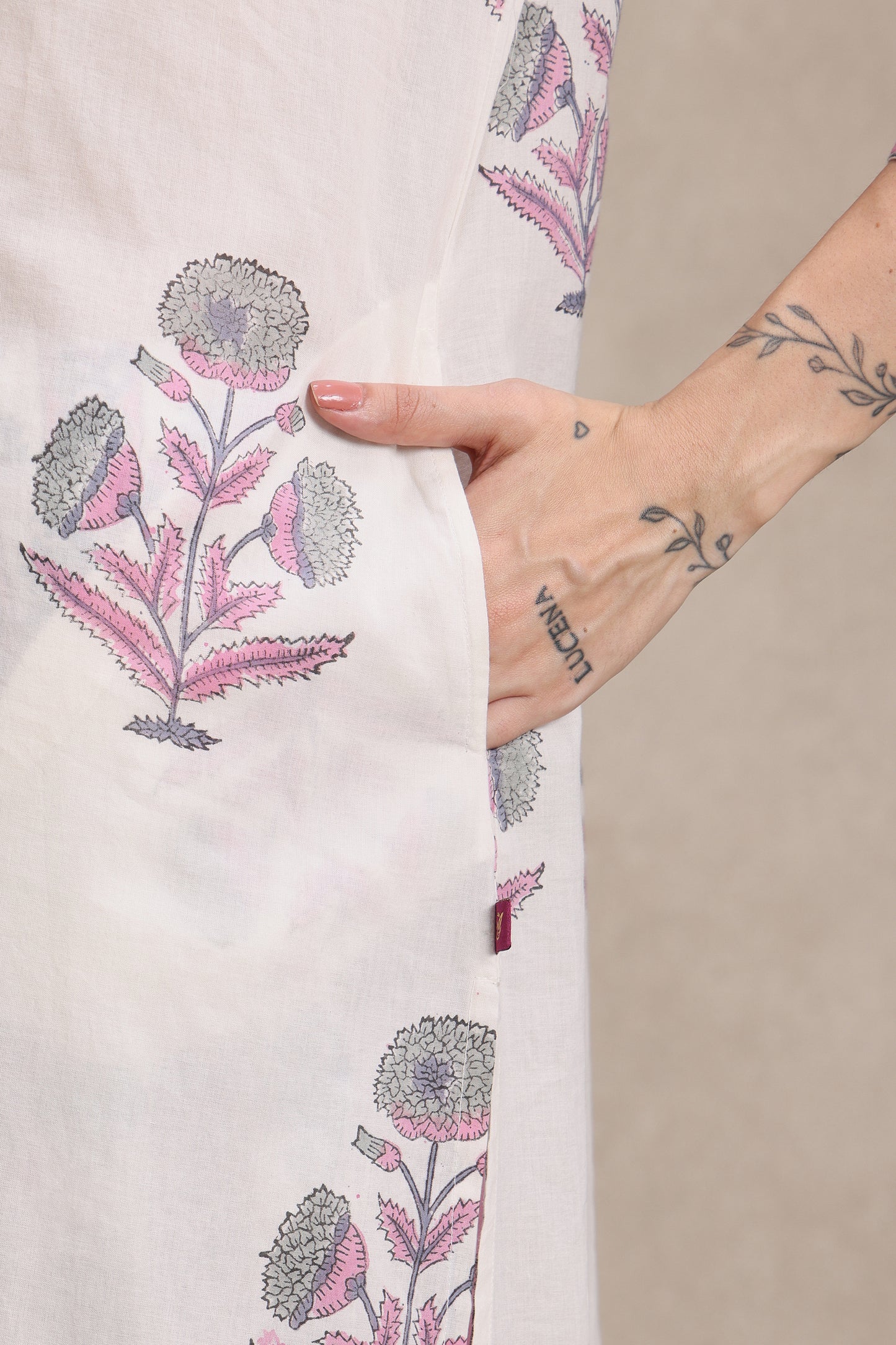 Inaya Petals Set