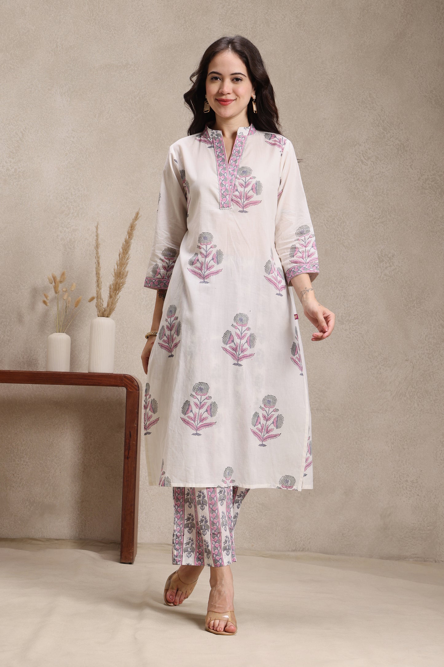 Inaya Petals Set