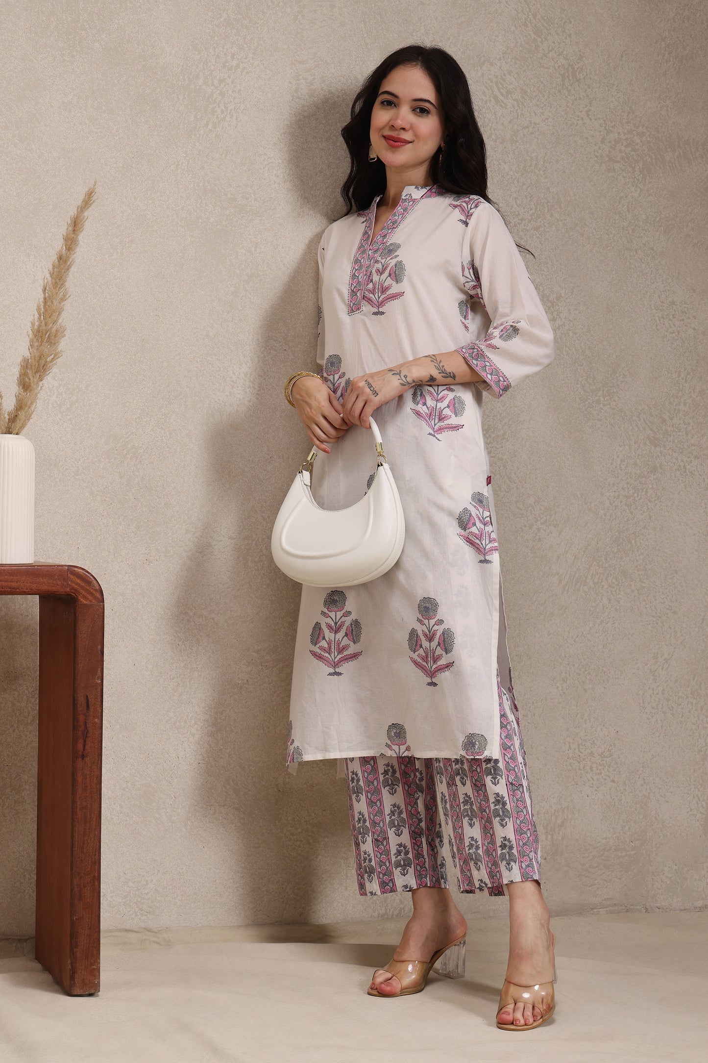 Inaya Petals Set