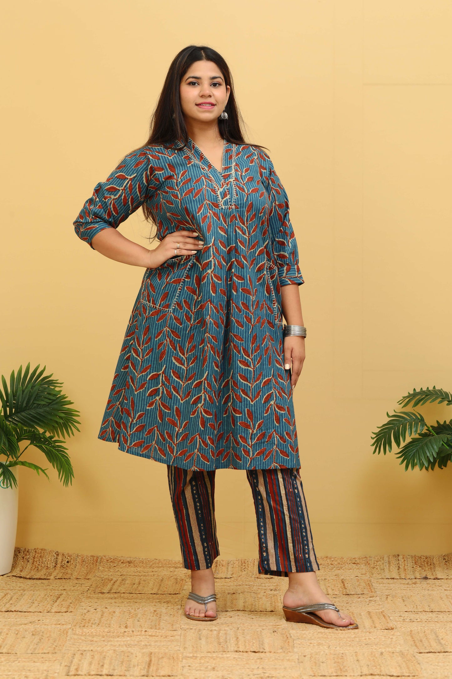 Ananya Set