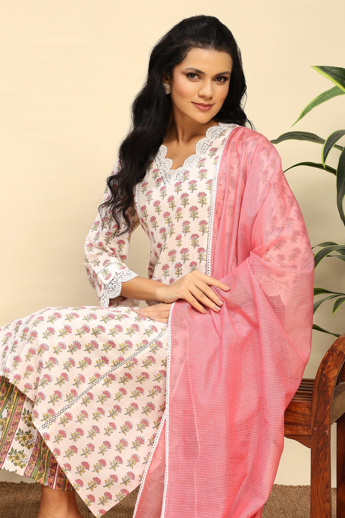 Juhi Set