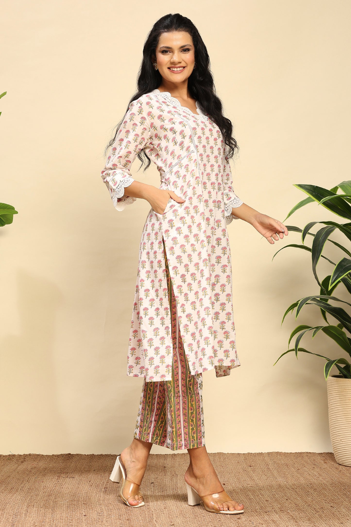 Juhi Set