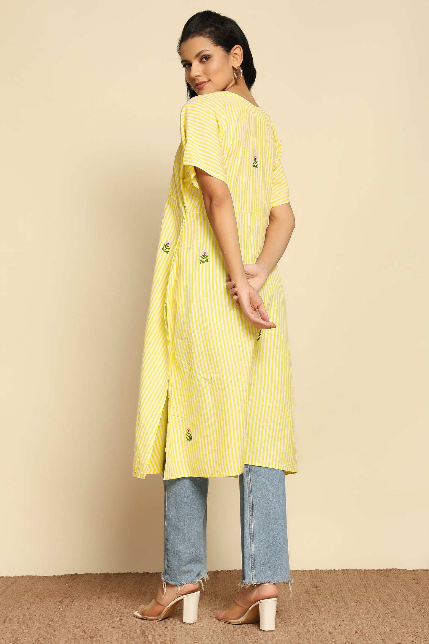Noor Kurta