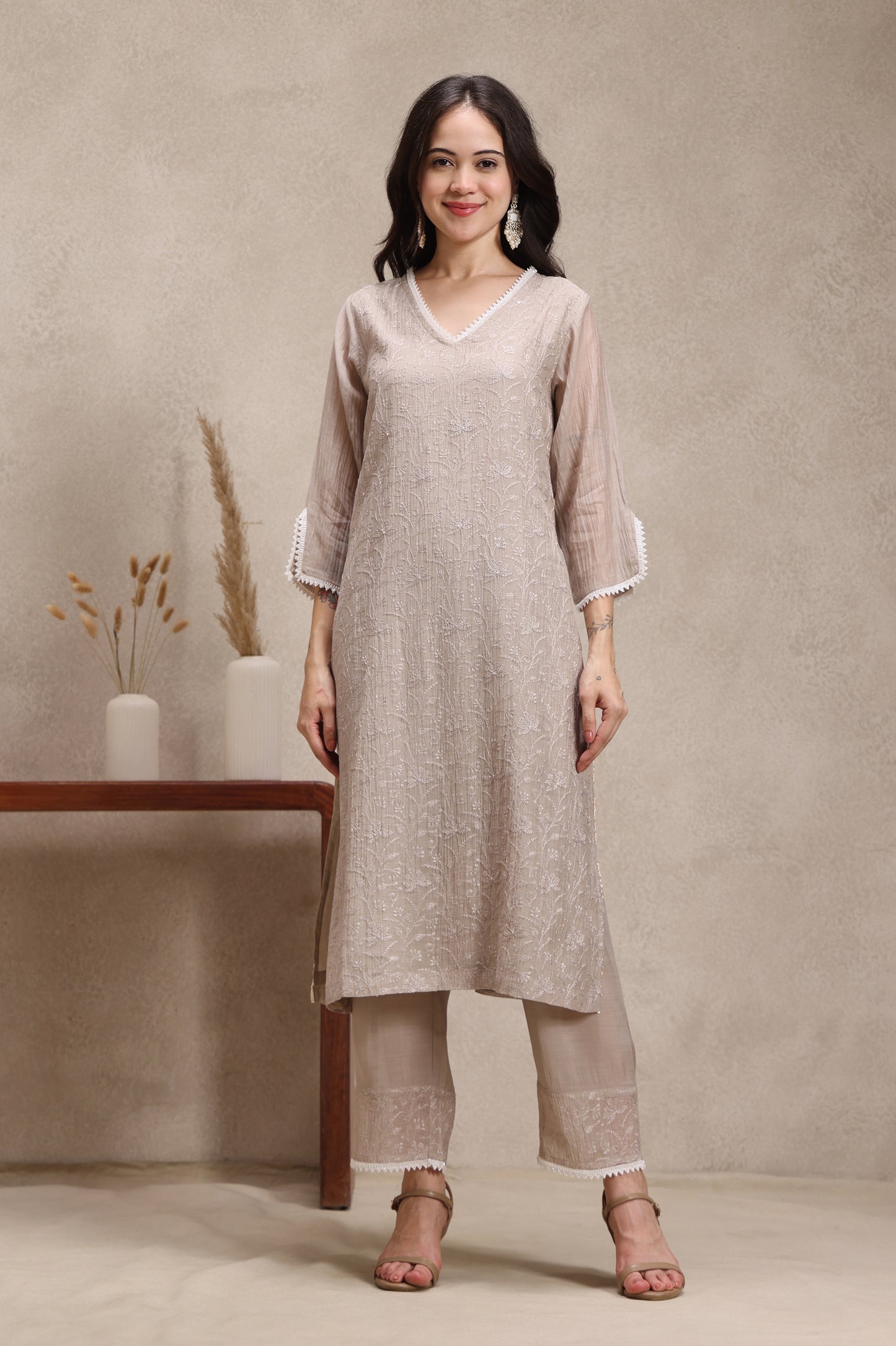 Sukoon Beige
