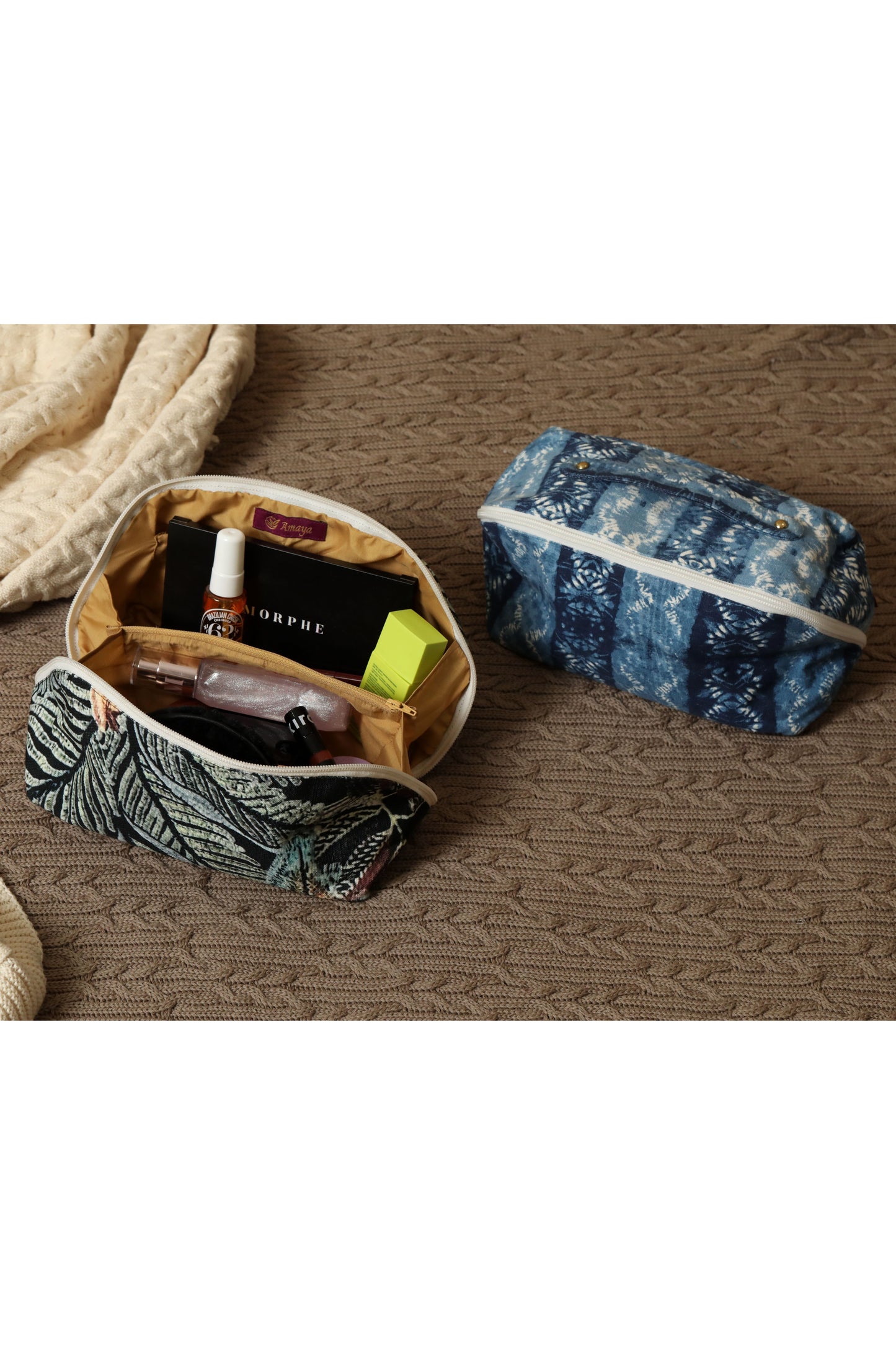 Sea Travel Pouch