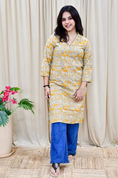 Nitya Amber Kurta