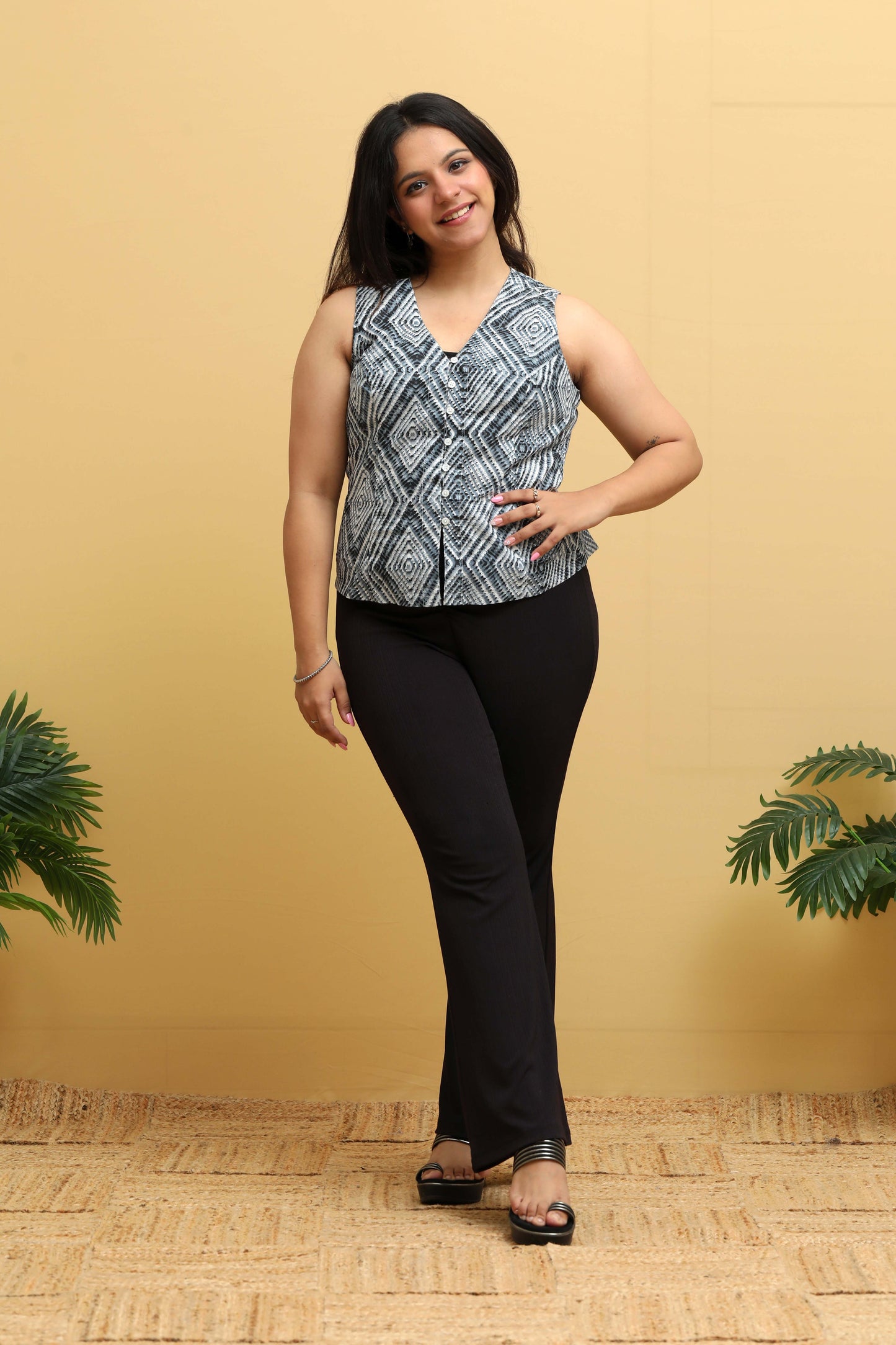 Mehek waistcoat top