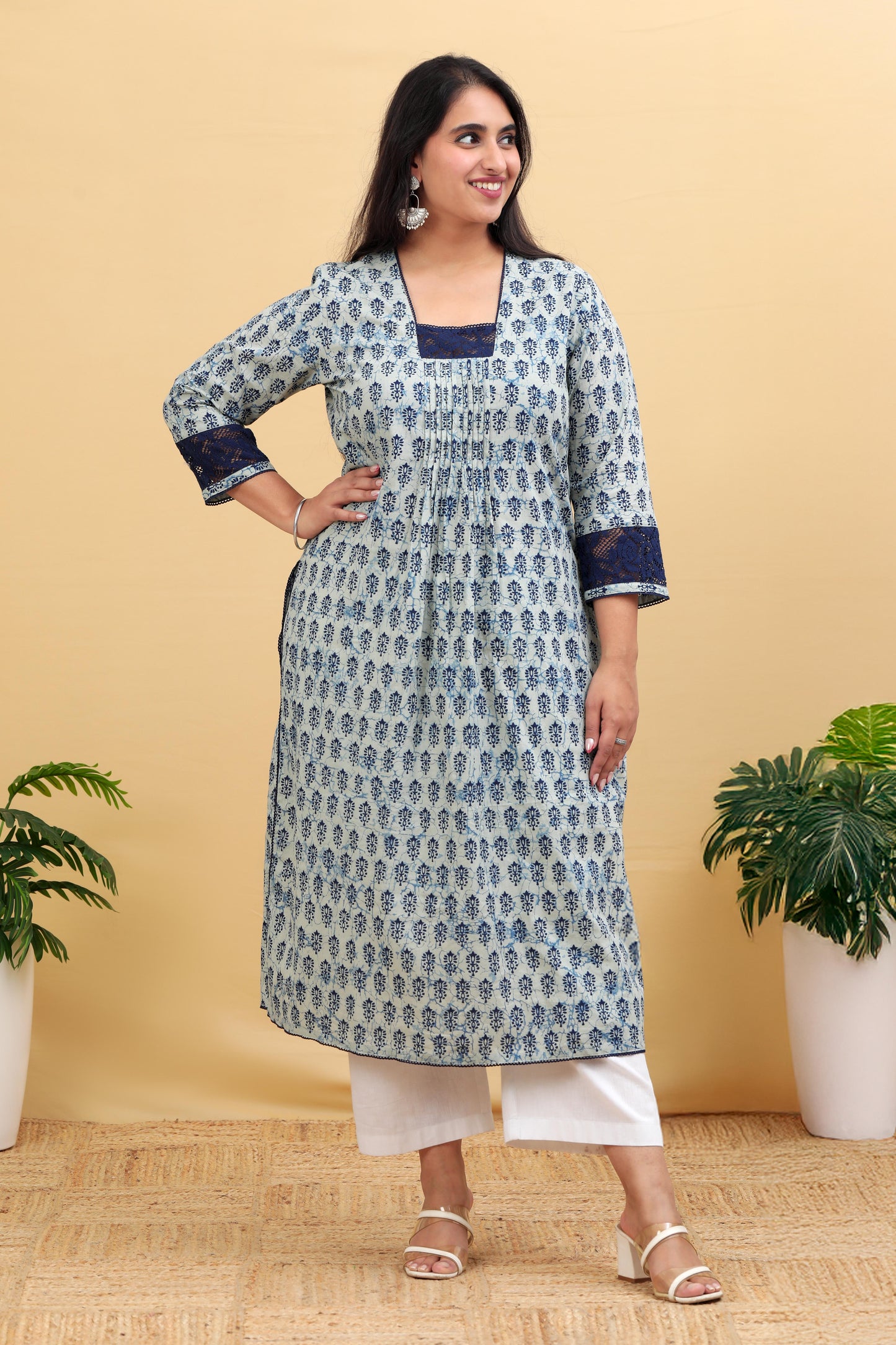 Sanya Kurta