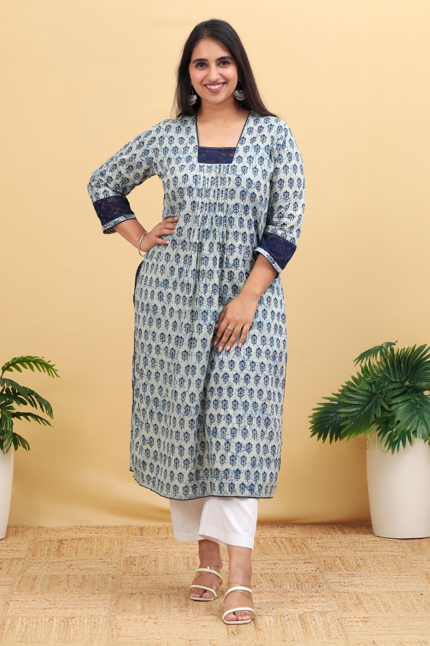 Sanya Kurta