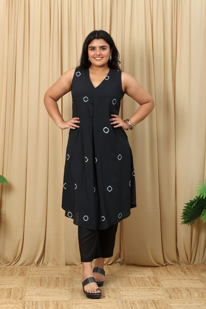 Zoya Bandhani Kurta Set