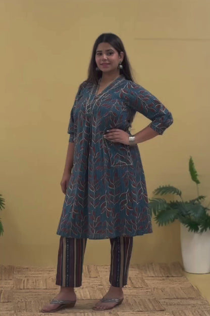 Ananya Set